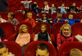 IMG-122a30073d6b458d4f84c8a6650325c8-V IMG-122a30073d6b458d4f84c8a6650325c8-V